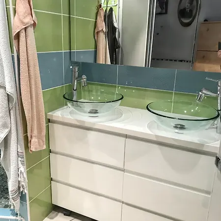 Moderne Avec Vue Sur La Mer A - 40 M² *